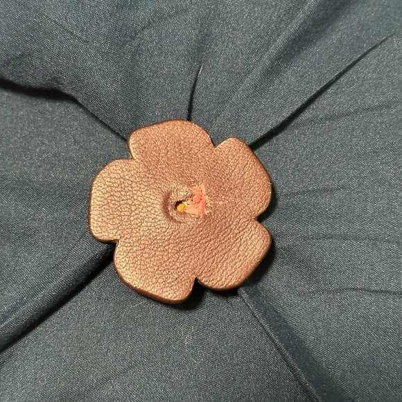 SOLD Coach Tea Roses (5) - Picture 7 of 13